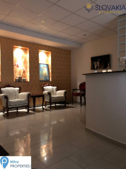 Reprezentatívne obchodné priestory vhodné pre salón krásy