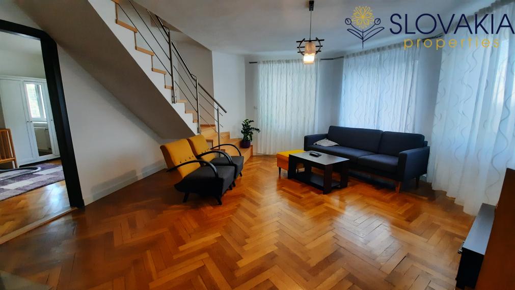 3 izbový mezonetový byt v centre Popradu, s vežičkou