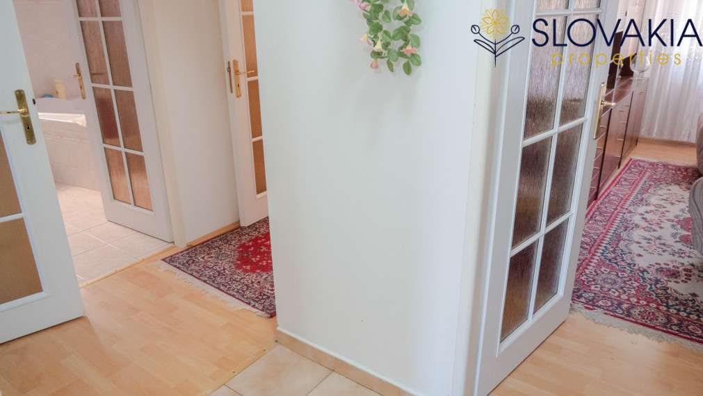 PREDANÉ Na predaj bungalov s garážou Šurany