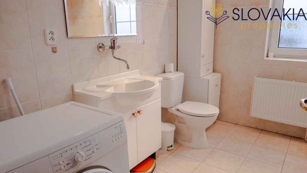 PREDANÉ Na predaj bungalov s garážou Šurany