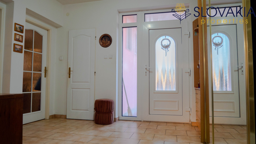 PREDANÉ Na predaj bungalov s garážou Šurany