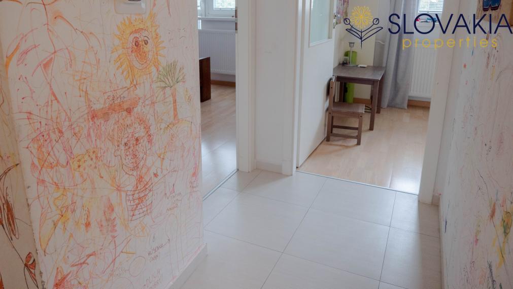 SKVELÁ CENA Na predaj 3 izbový byt, Staré Mesto, super lokalita