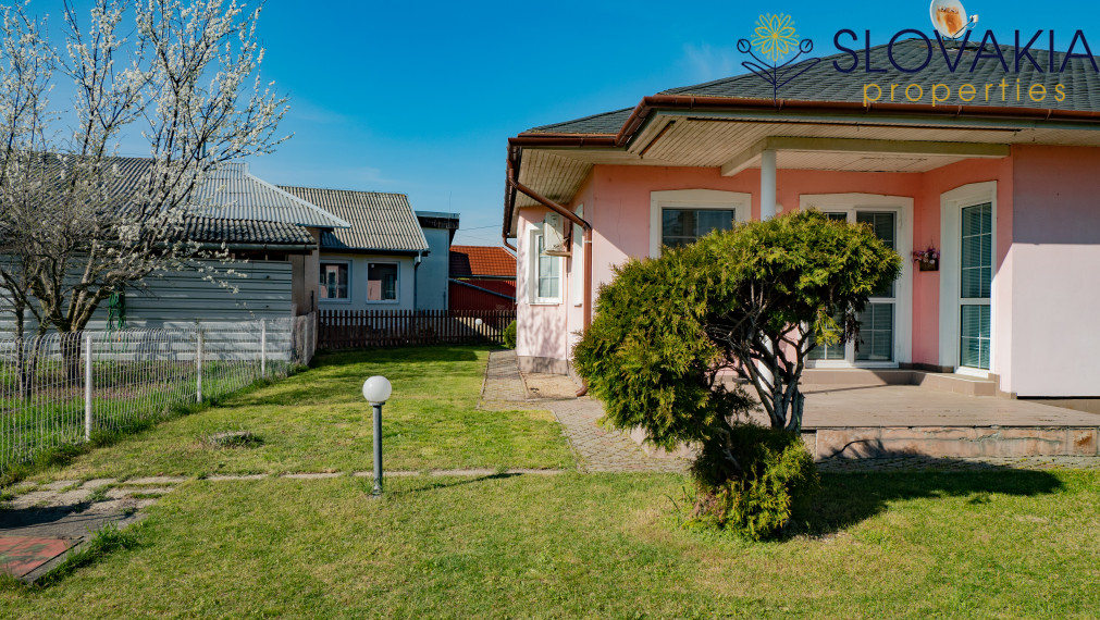 PREDANÉ Na predaj bungalov s garážou Šurany