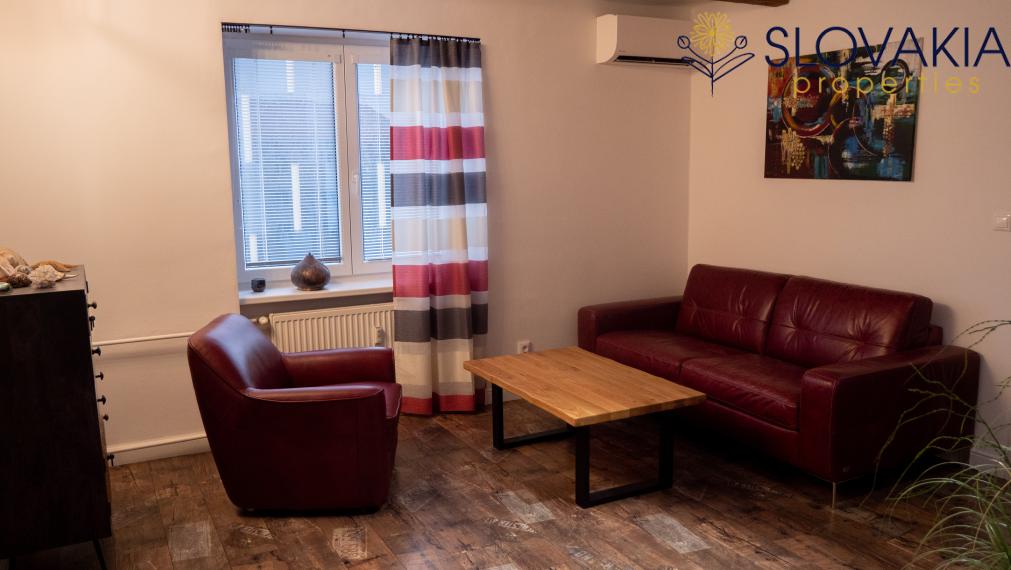 PREDANÉ: Krásny 3 izb. byt, úplné centrum