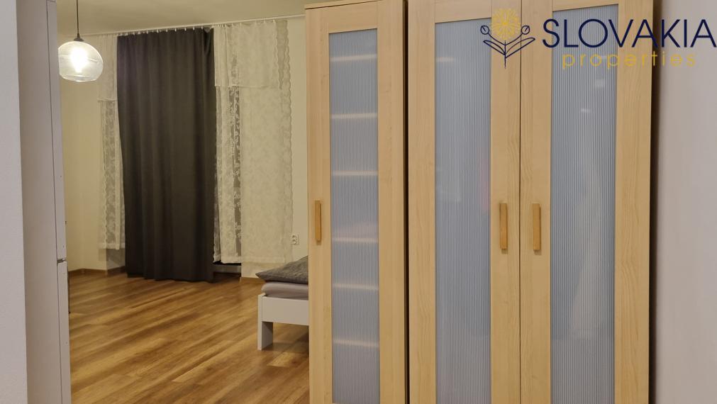 Na prenájom 1izb.byt s balkónom, Vráble