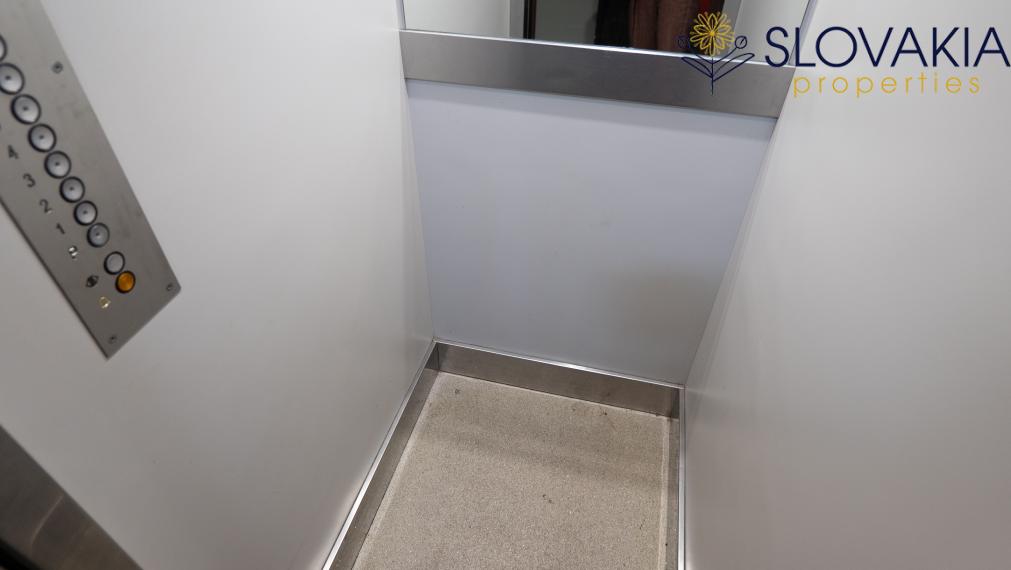 1 izbový byt Kežmarok, 2 loggie