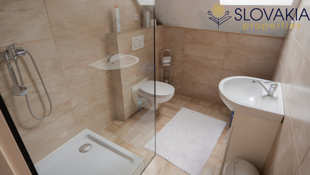 Rodinný dom na predaj 3 obytné podlažia,  Kežmarok