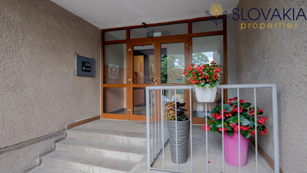 PREDANÉ Na predaj 3i byt s balkónom, Staré mesto Bratislava