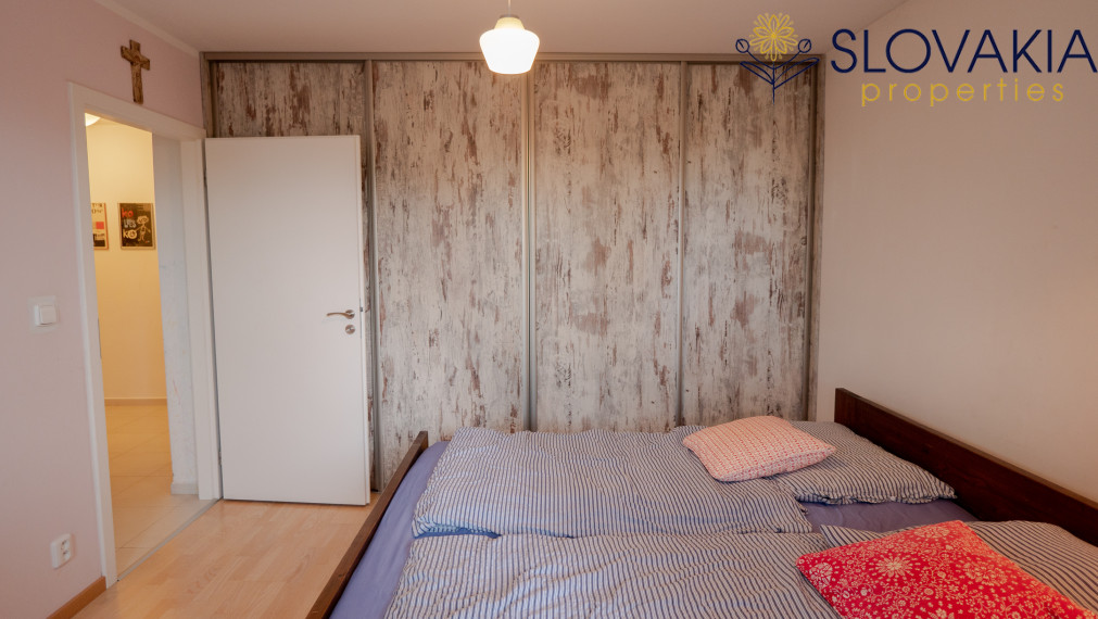 PREDANÉ Na predaj 3i byt s balkónom, Staré mesto Bratislava