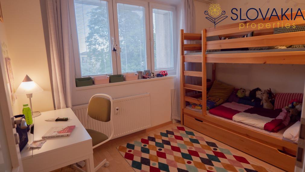 PREDANÉ Na predaj 3i byt s balkónom, Staré mesto Bratislava