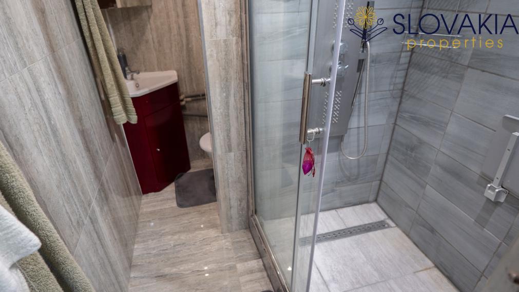 2 izbový byt s balkónom na predaj, centrum Banská Bystrica