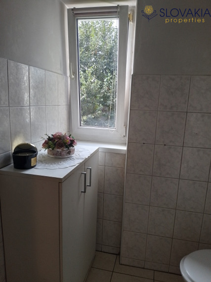 Na predaj 2 izb.byt s loggiou