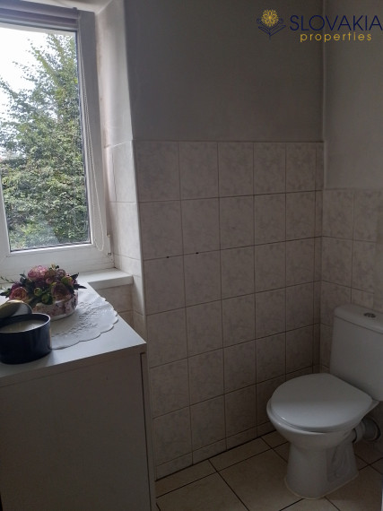 Na predaj 2 izb.byt s loggiou