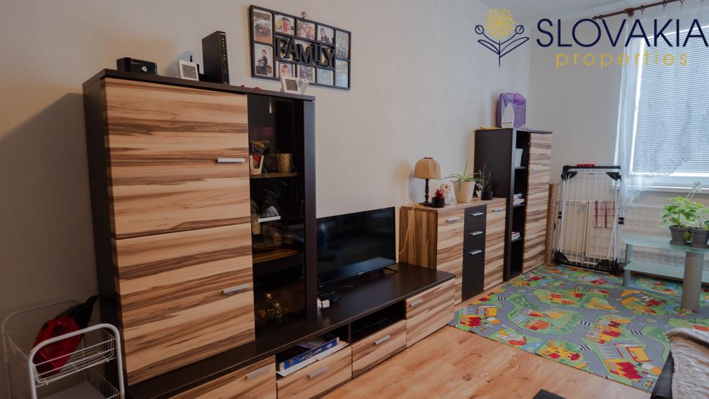 PRENAJATÉ Na prenájom 4 izbový byt s balkónom, Klokočina