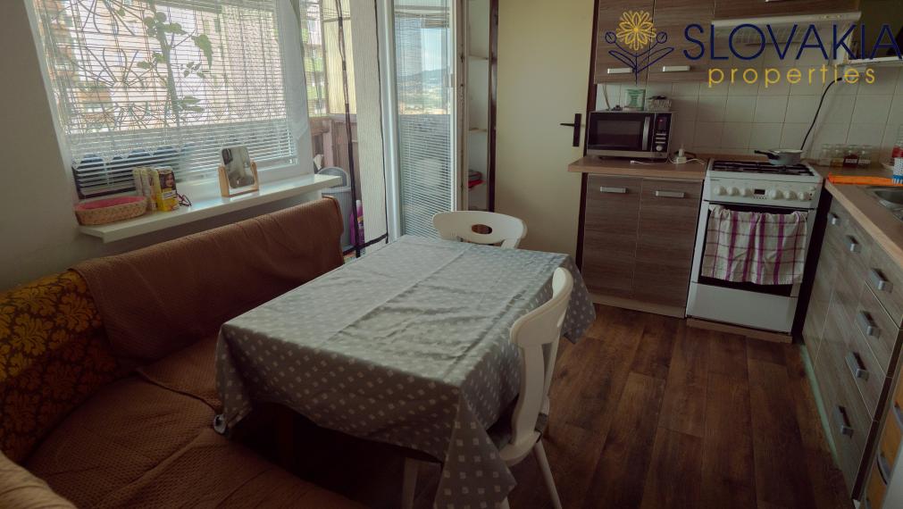 PRENAJATÉ Na prenájom 4 izbový byt s balkónom, Klokočina