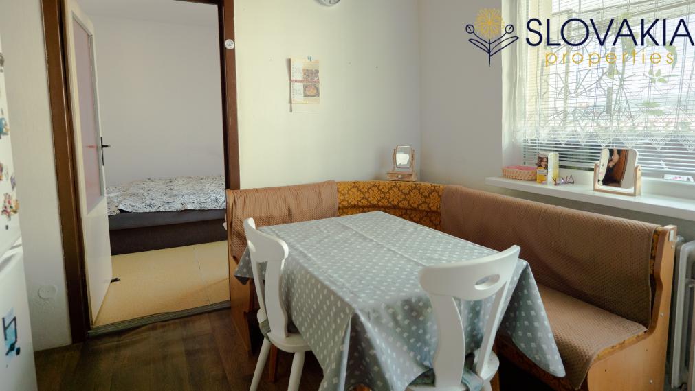 PRENAJATÉ Na prenájom 4 izbový byt s balkónom, Klokočina