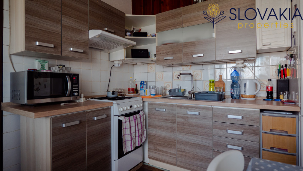 PRENAJATÉ Na prenájom 4 izbový byt s balkónom, Klokočina