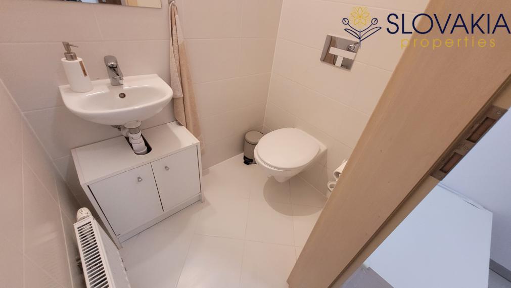 3 izbový byt na prenájom, Nitra Chrenová