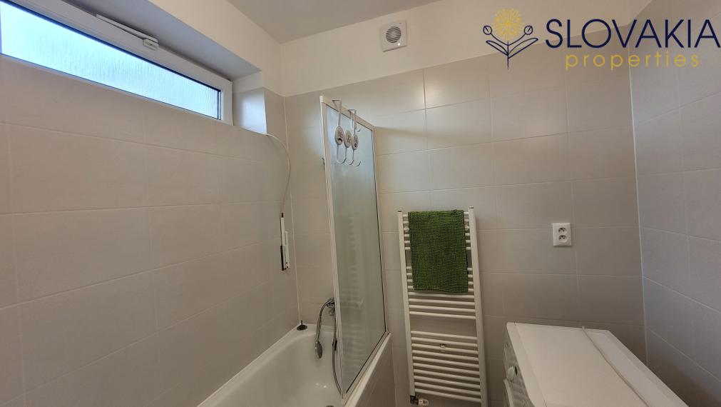 3 izbový byt na prenájom, Nitra Chrenová