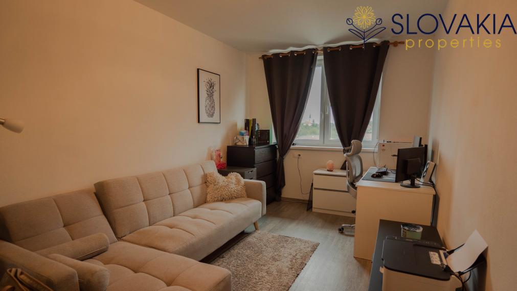 PREDANÉ! Na predaj 3 izbový byt s balkónom