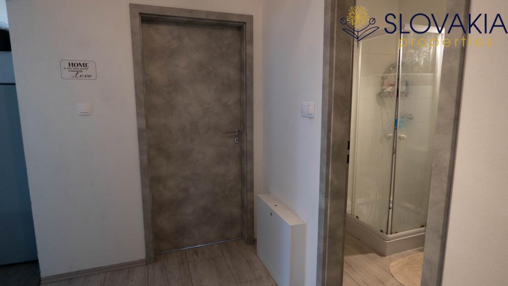 PREDANÉ! Na predaj 3 izbový byt s balkónom