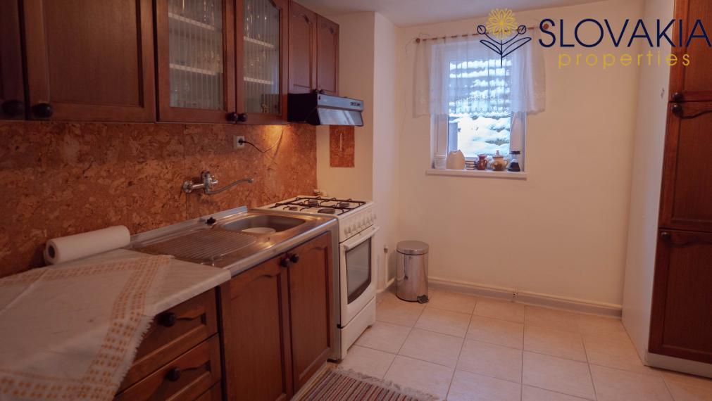 Na predaj rodinný dom s pozemkom, Kežmarok