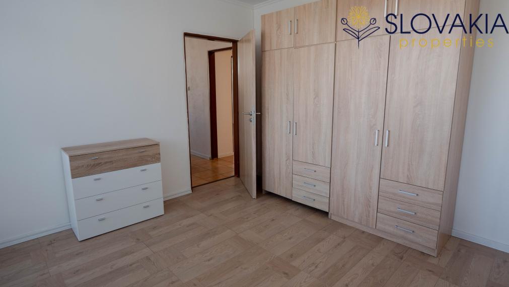 PRENAJATÉ 2 izbový byt na prenájom , Chrenová