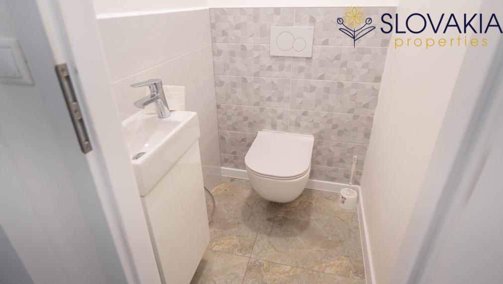 Na prenájom RD v Cabaj Čápore s terasou