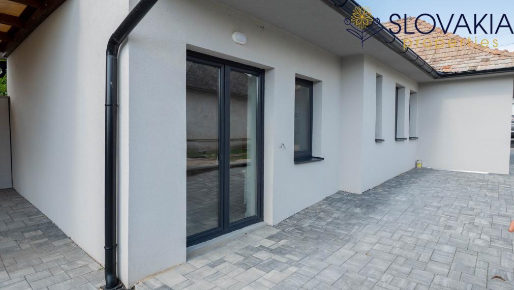 Na prenájom RD v Cabaj Čápore s terasou