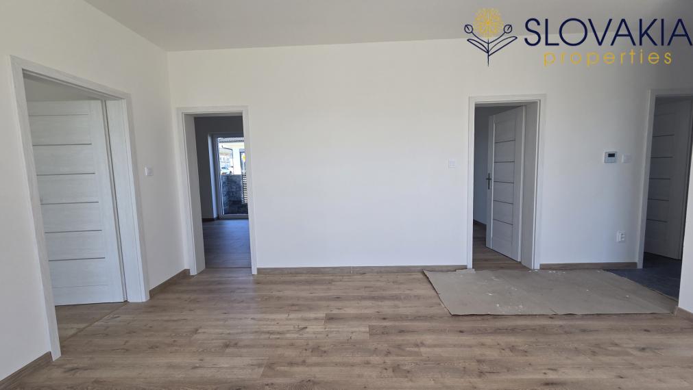 Na predaj 4i RD na Red OAK Lužianky (dvojdom) v štandarde