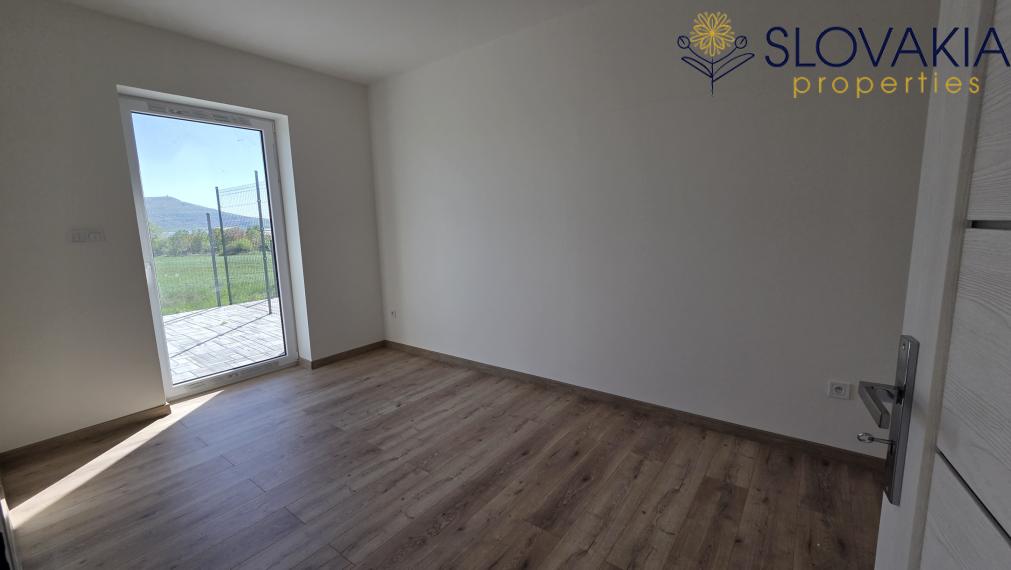 Na predaj 4i RD na Red OAK Lužianky (dvojdom) v štandarde