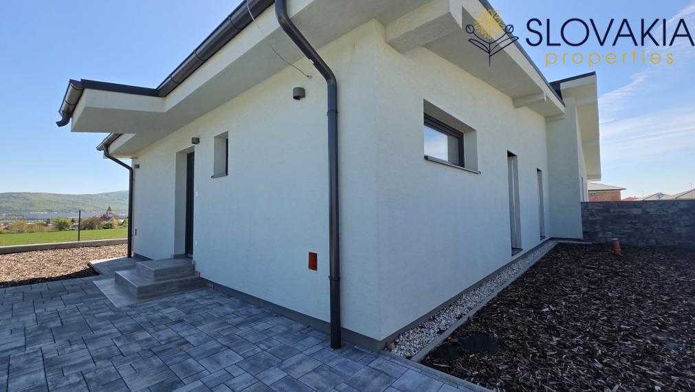 Na predaj 4i RD na Red OAK Lužianky (dvojdom) v štandarde