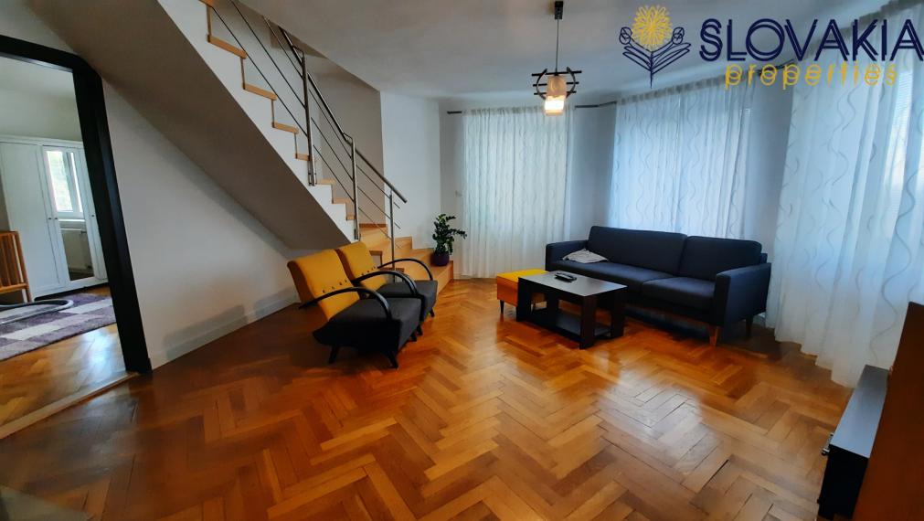 Na predaj 3 izbový, mezonetový byt, centrum Poprad