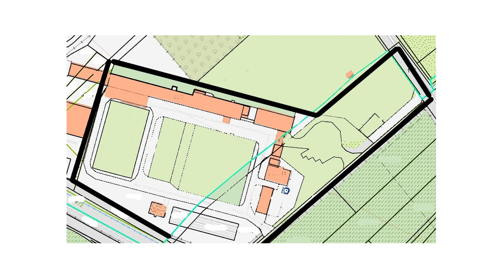 Na predaj pozemok  s budovami a skladom