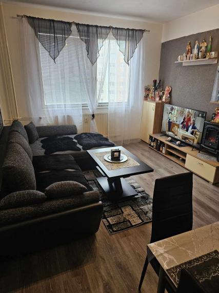 PREDANÉ: Jednoizbový byt s balkónom, KK