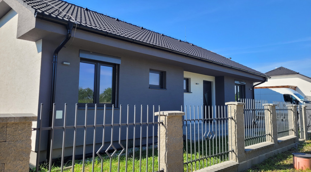 PREDANÉ Novostavba 4 izbového RD v štandarde