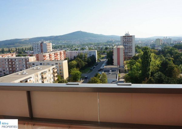 PREDANÉ - Znížená cena, 100m2 4 izbový byt na Klokočine