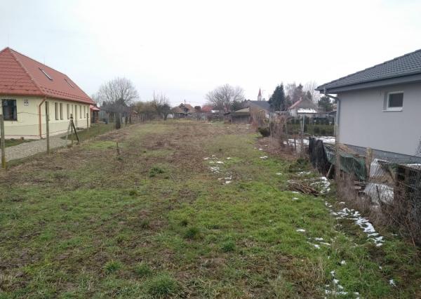 Pozemok na rodinné domy Horná Seč-okr. Levice
