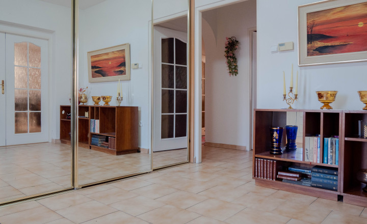 PREDANÉ Na predaj bungalov s garážou Šurany