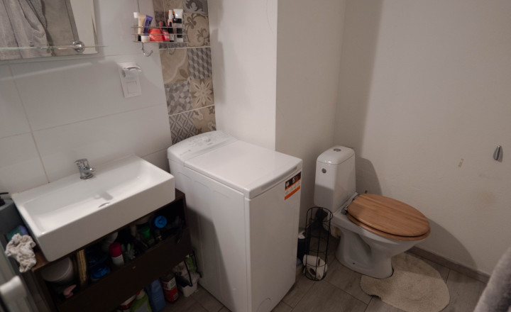 PREDANÉ! Na predaj 3 izbový byt s balkónom - fotografia 8