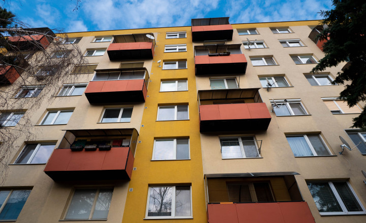 PREDANÉNa predaj veľký 2 izbový byt s balkónom - fotografia 18