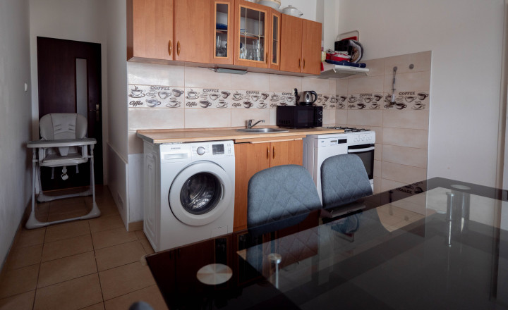PREDANÉNa predaj veľký 2 izbový byt s balkónom - fotografia 6